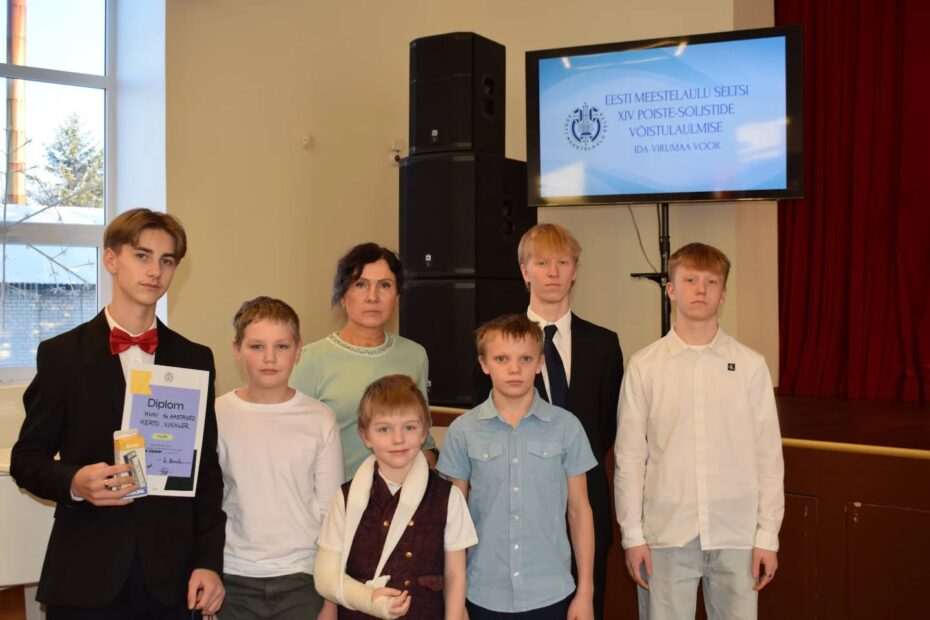 Eesti Meestelaulu Seltsi XIV poiste-solistide võistulaulmise Ida-Virumaa voor